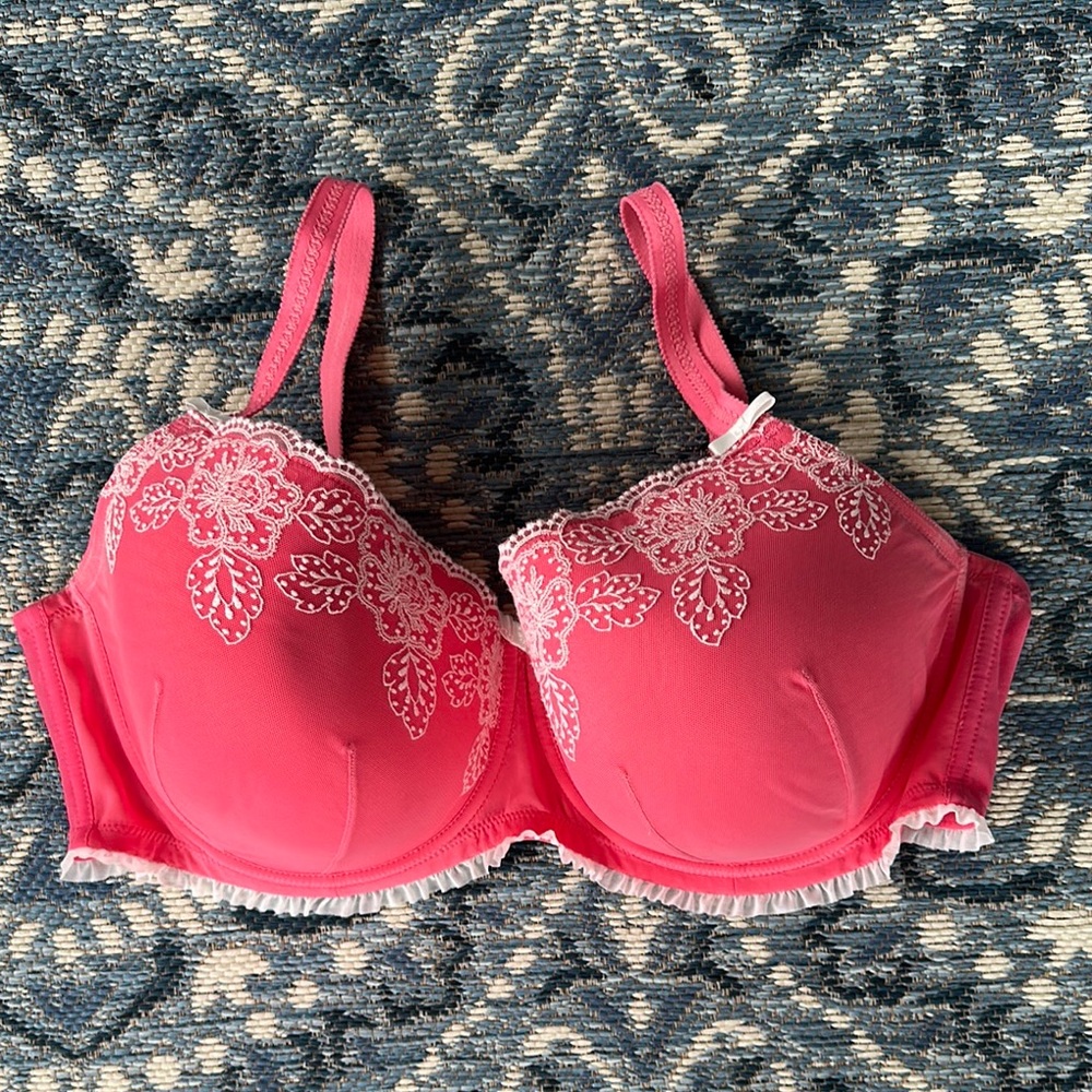 Adore Me Pink Lace Underwire Bra
